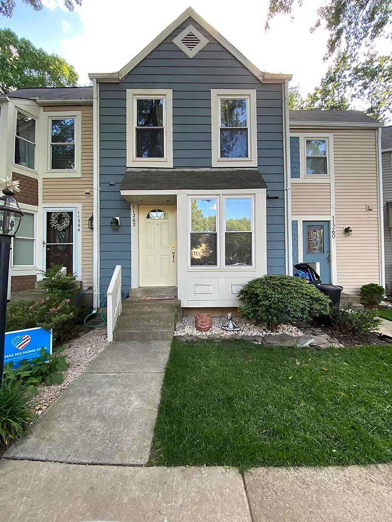 3 bed, 3.5 bath, 1360 sqft, $2,800 — Photo 1