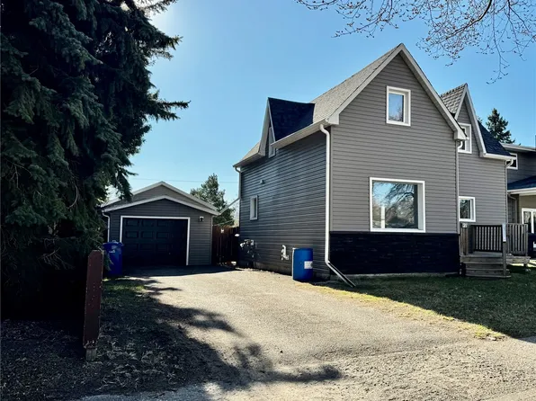 21 James Avenue, Yorkton, SK S3N 2C1