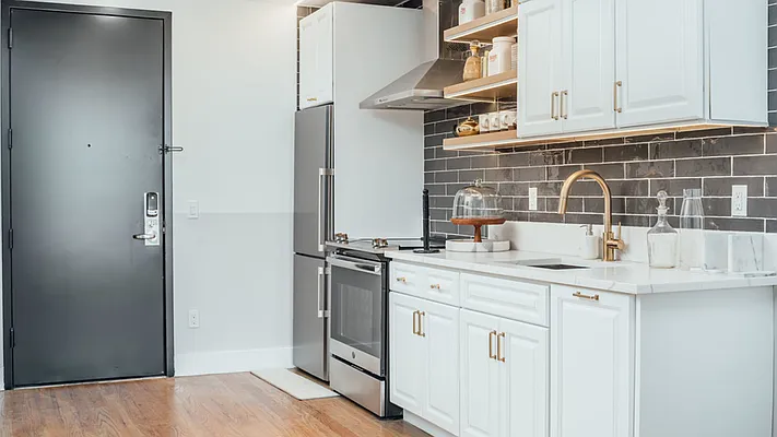 Rented by Nooklyn NYC LLC | media 50