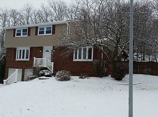 454 Old Hickory Dr, Pittsburgh, PA