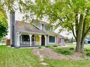 611 Pebble Way, Greenwood, IN 46142