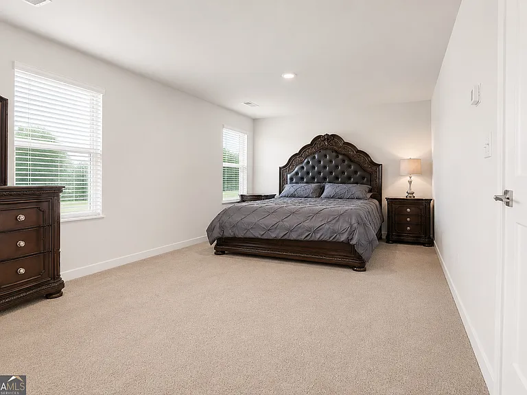 1129 Bluecoat Cir — Photo 10