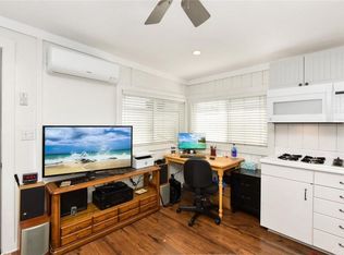 233 22nd St #B, Costa Mesa, CA 92627