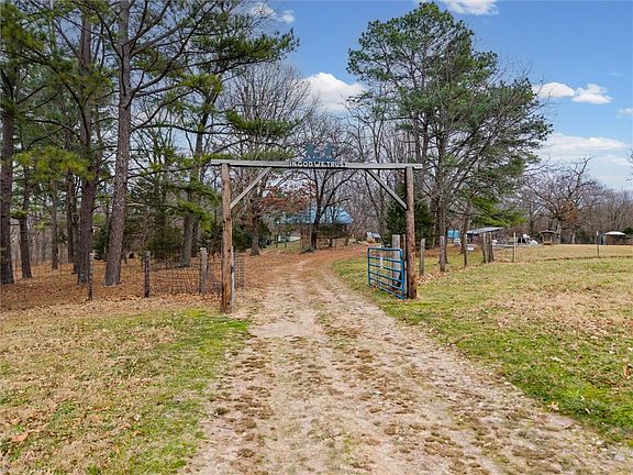 4th image of 12772 Punkin Hollow Rd #1