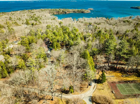 122,6-1 Timbercliffe Drive, Camden, ME 04843