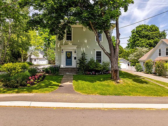 2nd image of 5 Pearl Street #2