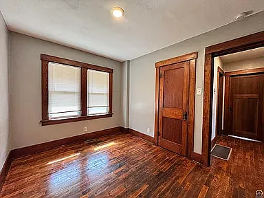 329 NW Waite St — Photo 18