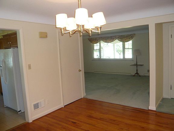 5th image of 3708 Gerdsen Ln