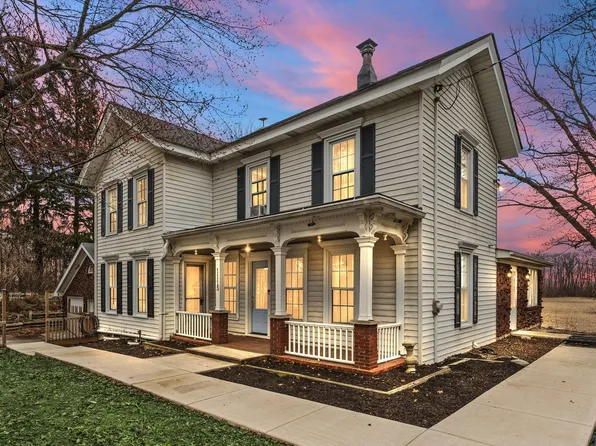 1115 E 181st Ave, Lowell, IN 46356