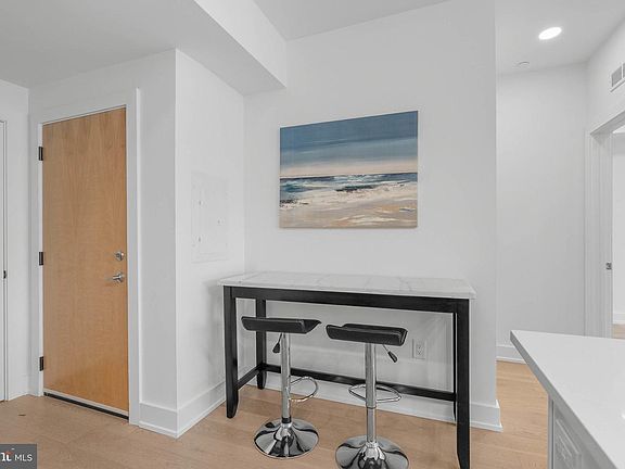 5th image of 950 N 2nd St Unit 4B