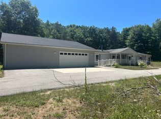 4932 E Polk St, White Cloud, MI 49349