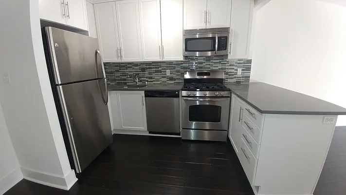 Rented by Metro Garden Realty NYC | media 5