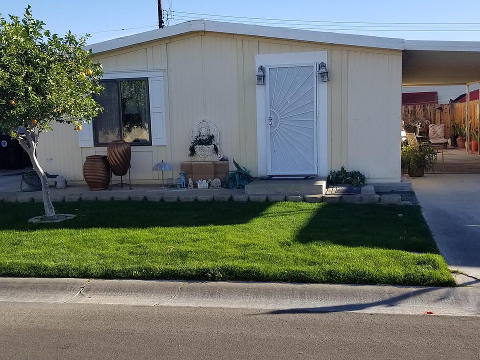 2nd image of 32698 Chiricahua Dr