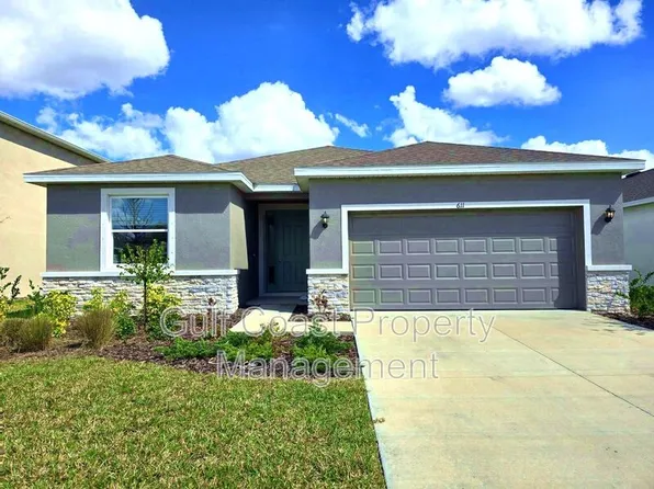 611 160th St E, Bradenton, FL 34212