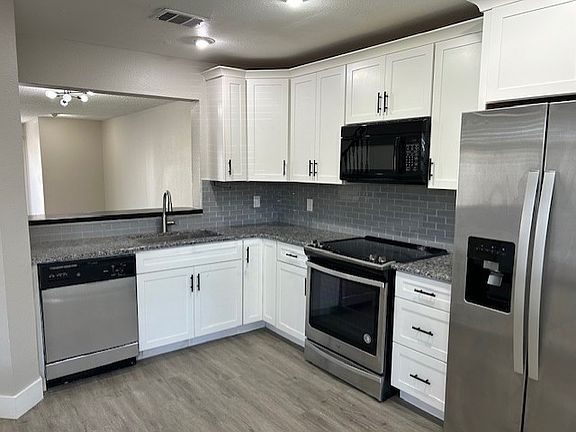 2nd image of 2799 Boulder Falls Ct
