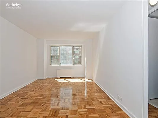 Rented by Sotheby's International Realty | media 12