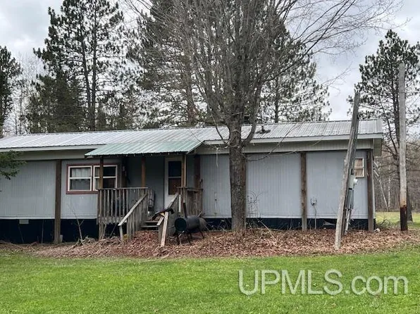 N13223 Lake Rd #505, Ironwood, MI 49938