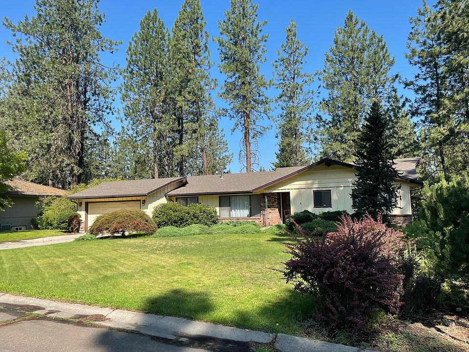 1st image of 916 W Bellwood Dr
