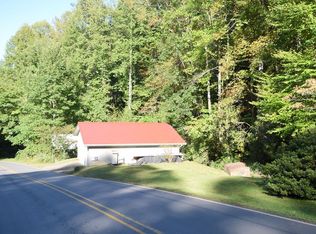 1540 Rockdale Rd, Whittier, NC 28789