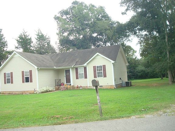 2nd image of 308 Dorchester Dr