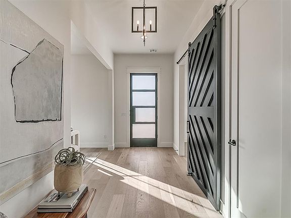 5th image of 3912 Bridge Wood Ln