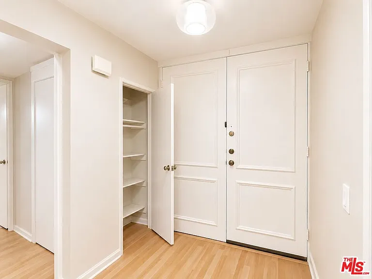 5870 Green Valley Cir #129 — Photo 4