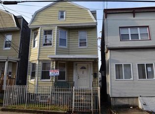 209 Lembeck Ave, Jersey City, NJ 07305