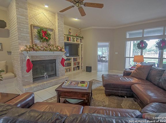 5th image of 30830 Robin Dale Dr