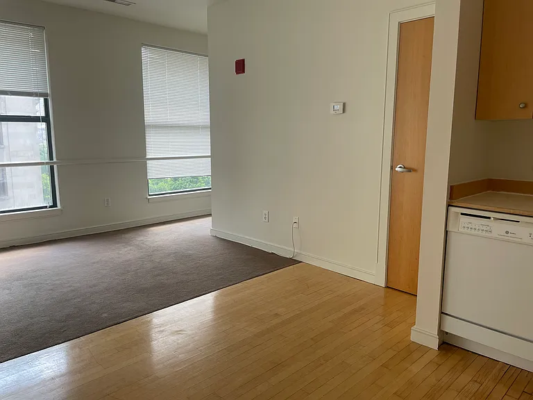 131 Tremont St — Photo 9