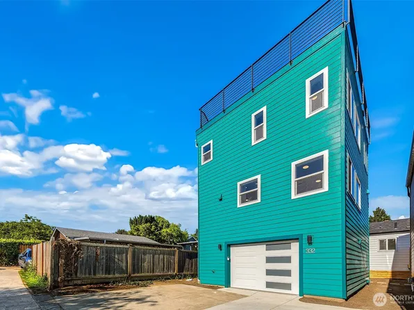 332 NE Elk Place, Seattle, WA 98115