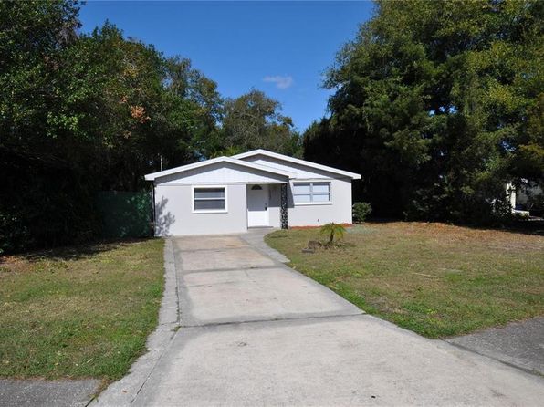 1702 Holly Rd