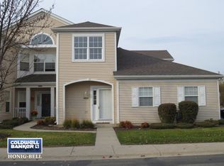 2953 Covered Bridge Way #2953, Joliet, IL 60435