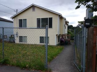5320 32nd Ave S, Seattle, WA 98118