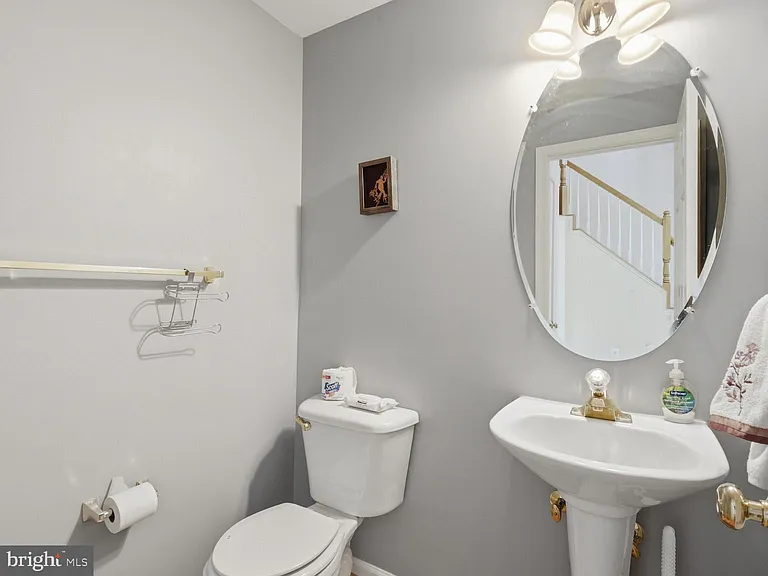 9477 Bankhead Dr — Photo 16