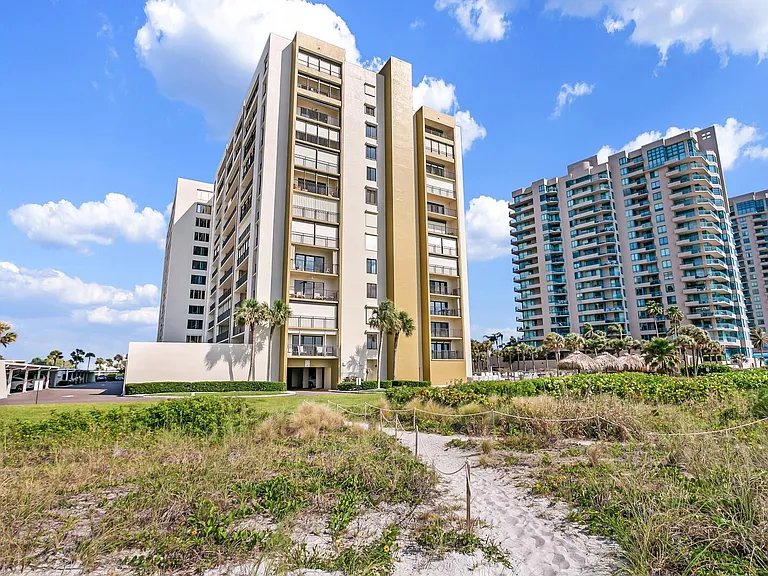 1480 Gulf Blvd #108 — Photo 38