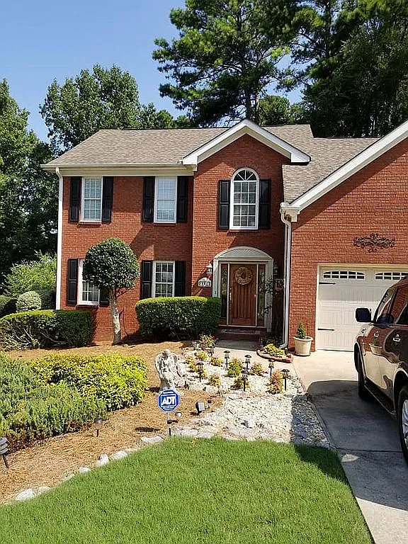 231 Sawgrass Way photo 1