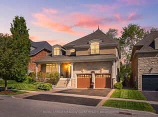298 Eaton St, Halton Hills, ON L7G 6N7