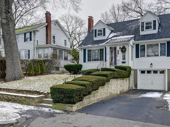 11 Samoset Ave, Quincy, MA 02169