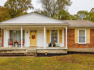 5413 Cannonwood Dr, Louisville, KY 40229