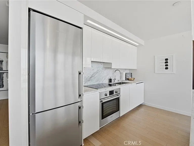 1050 S Grand #1801 — Photo 27