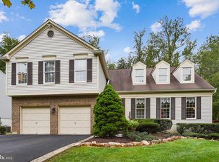 18633 Queen Elizabeth Dr, Brookeville, MD 20833