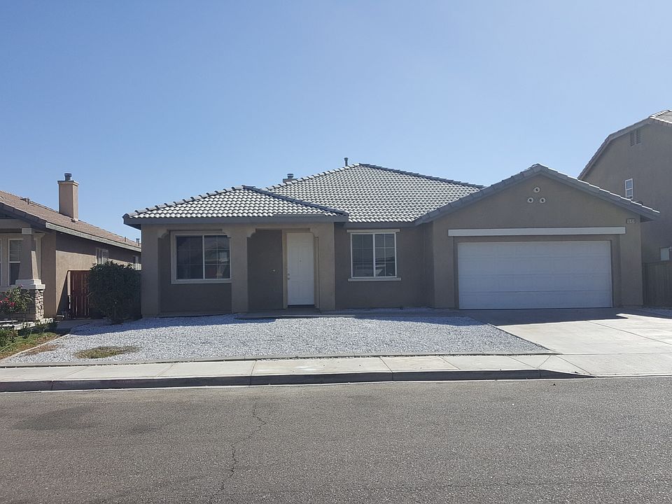 1st image of 15931 Greyrock St