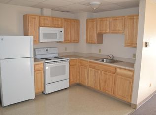 139 Park St, Lewiston, ME 04240
