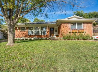 2517 Springhill St, Dallas, TX 75228