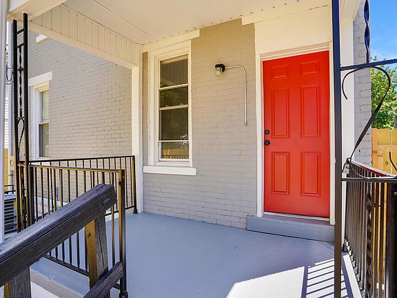 3rd image of 47 Whitethorne Ave