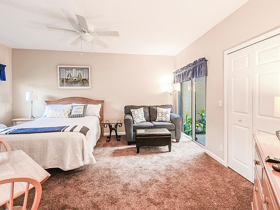 4th image of 8334 Mulligan Cir #2013B