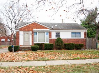 8812 Hemingway, Redford, MI 48239