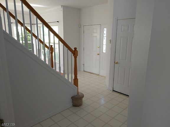 2nd image of 450 Hamilton Dr #1