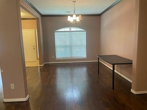5th image of 3709 Wood Sorrel Dr