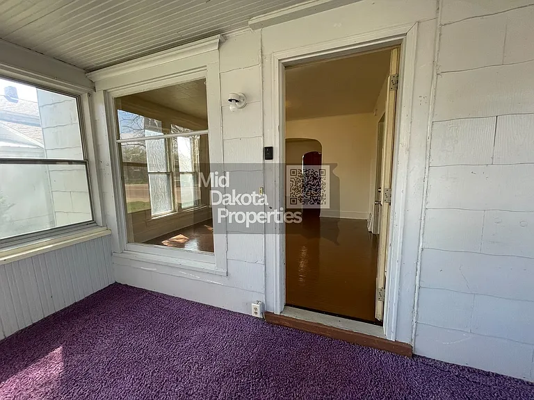 509 E 1st Ave — Photo 14